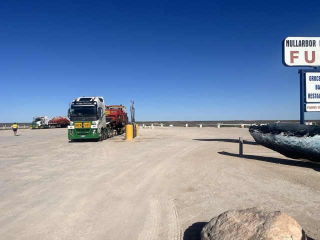 Rod Naumann WA 300925 (5) Medium
